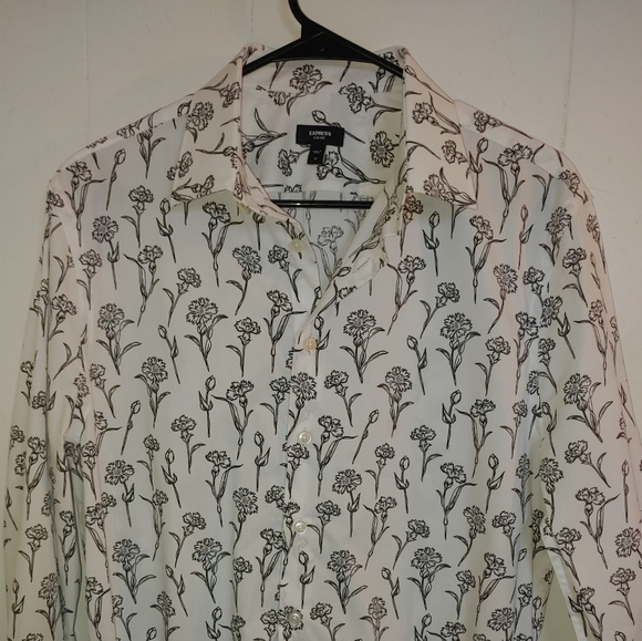 Express MEN'S NWOT White & Black Floral Slim Fit Button Down Dress Shirt - Picture 2 of 3
